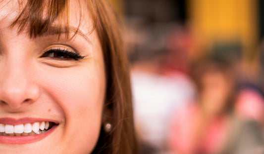 Natural Teeth Color: Understanding Discoloration (+Tips)
