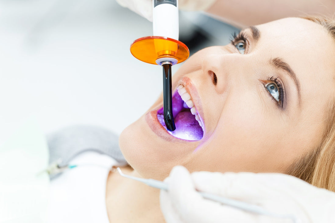 What to Eat & Avoid After Teeth Whitening? (+Tips)